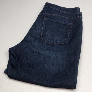 GLORIA VANDERBILT ALL AROUND SLIMMING EFFECT BERMUDA JEANS 10/30x12 ⭐